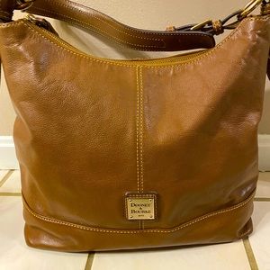 Brown leather Dooney & Bourke shoulder bag